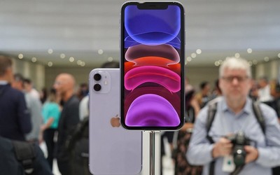 2021年iPhone或?qū)⒎艞墧?shù)據(jù)接口 打造“真·無線”手機