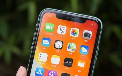 iPhone 12系列機模曝光長相像錘子？羅永浩這樣回應(yīng)