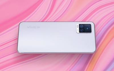 vivo S7正式開售 4400萬AF雙攝自拍照亮你的美2798起