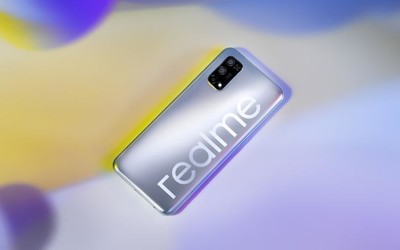 realme徐起為新機預熱：輕薄5G旗艦明天上午10點見